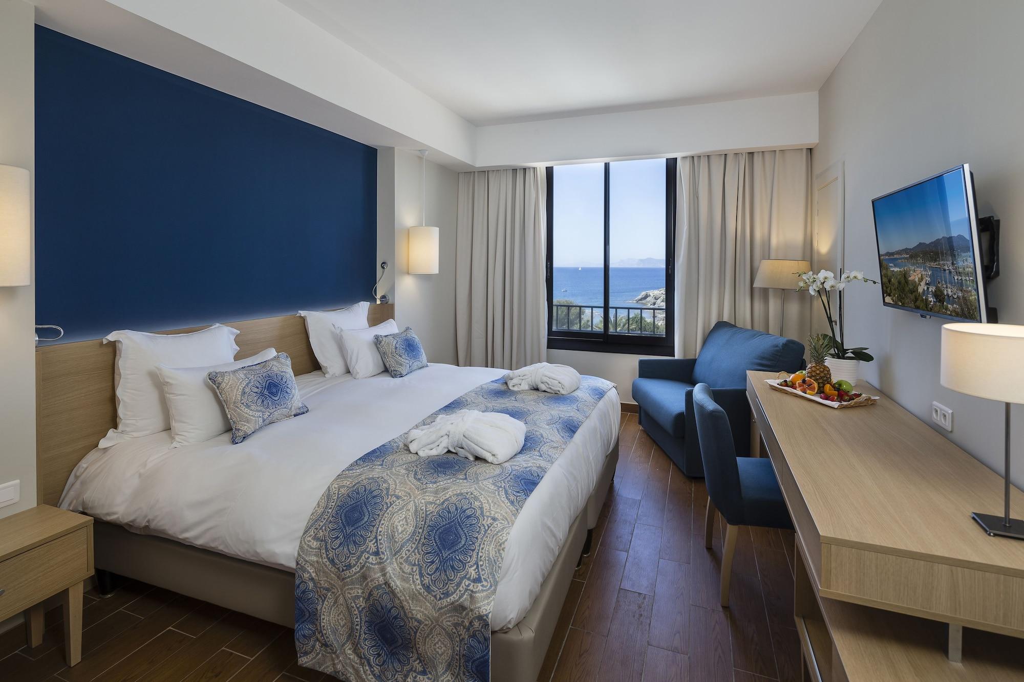 Hotel Helios & Spa - Ile Des Embiez ซิ-ฟูร์-เล-ปลาจ ภายนอก รูปภาพ