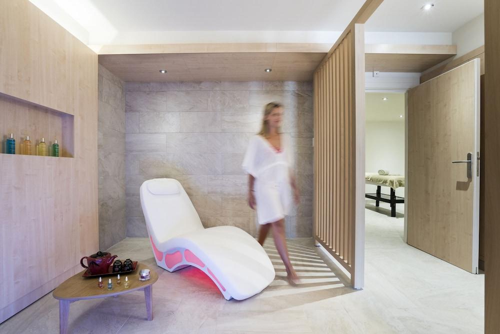 Hotel Helios & Spa - Ile Des Embiez ซิ-ฟูร์-เล-ปลาจ ภายนอก รูปภาพ