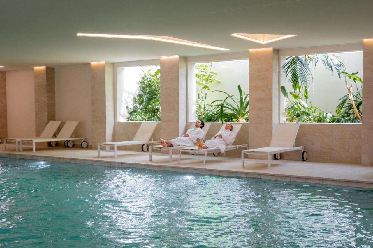 Hotel Helios & Spa - Ile Des Embiez ซิ-ฟูร์-เล-ปลาจ ภายนอก รูปภาพ
