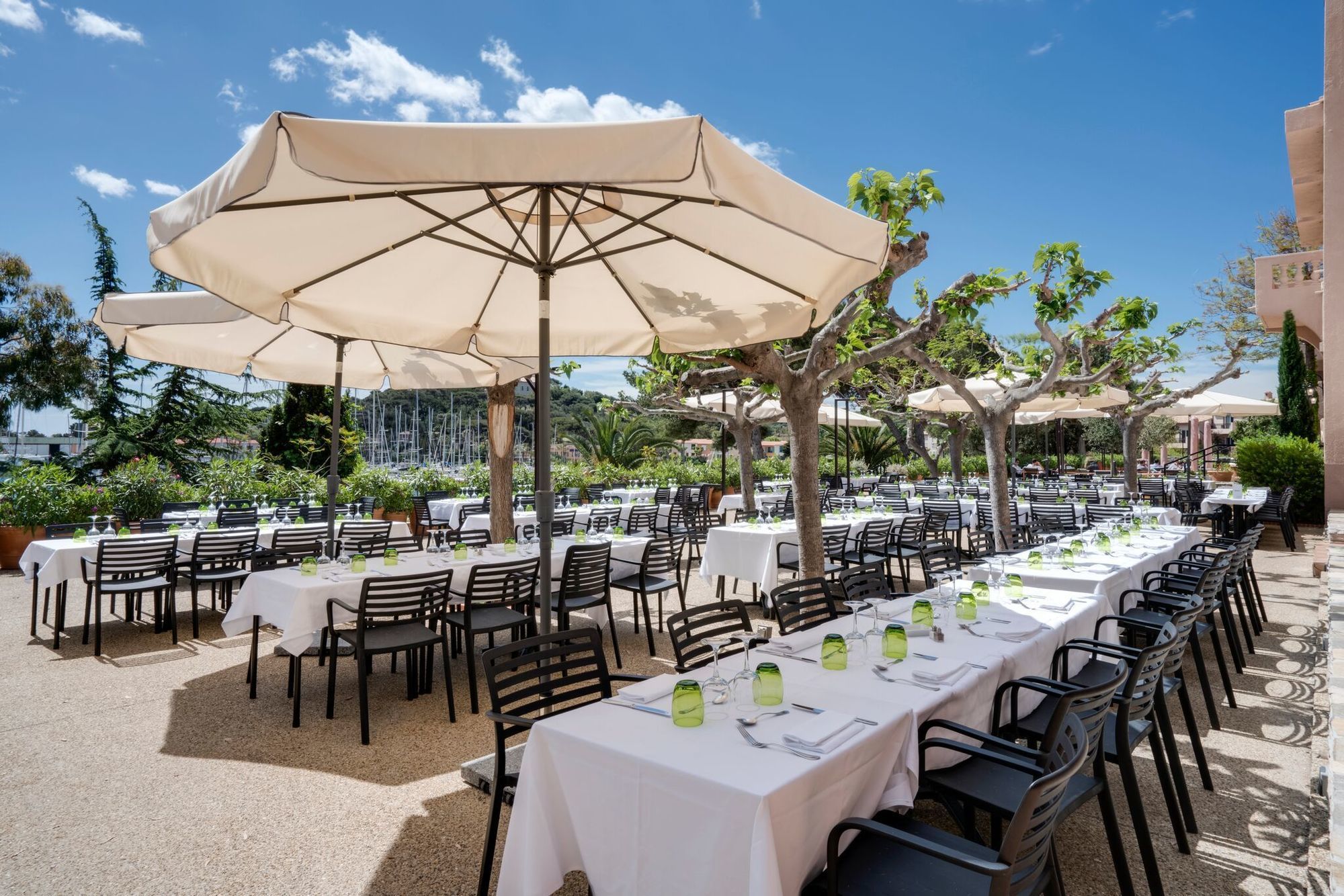 Hotel Helios & Spa - Ile Des Embiez ซิ-ฟูร์-เล-ปลาจ ร้านอาหาร รูปภาพ