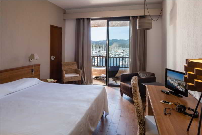 Hotel Helios & Spa - Ile Des Embiez ซิ-ฟูร์-เล-ปลาจ ภายนอก รูปภาพ