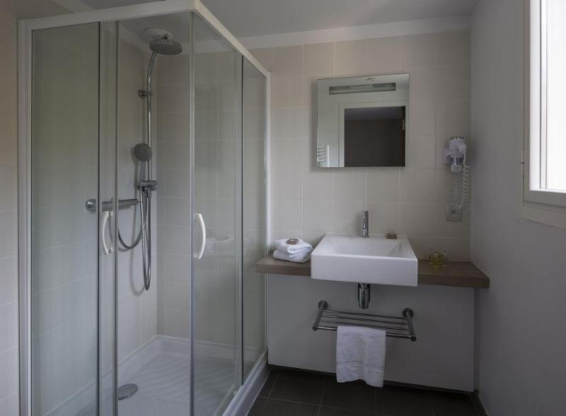 Hotel Helios & Spa - Ile Des Embiez ซิ-ฟูร์-เล-ปลาจ ภายนอก รูปภาพ