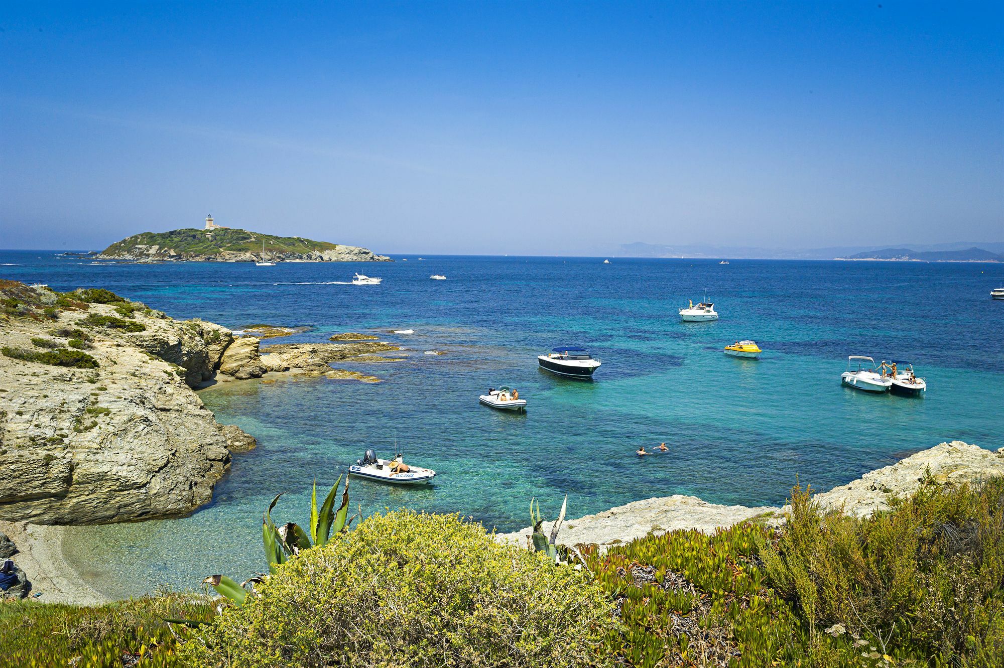 Hotel Helios & Spa - Ile Des Embiez ซิ-ฟูร์-เล-ปลาจ ภายนอก รูปภาพ