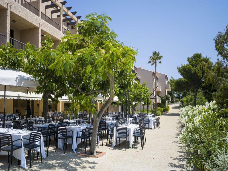 Hotel Helios & Spa - Ile Des Embiez ซิ-ฟูร์-เล-ปลาจ ภายนอก รูปภาพ